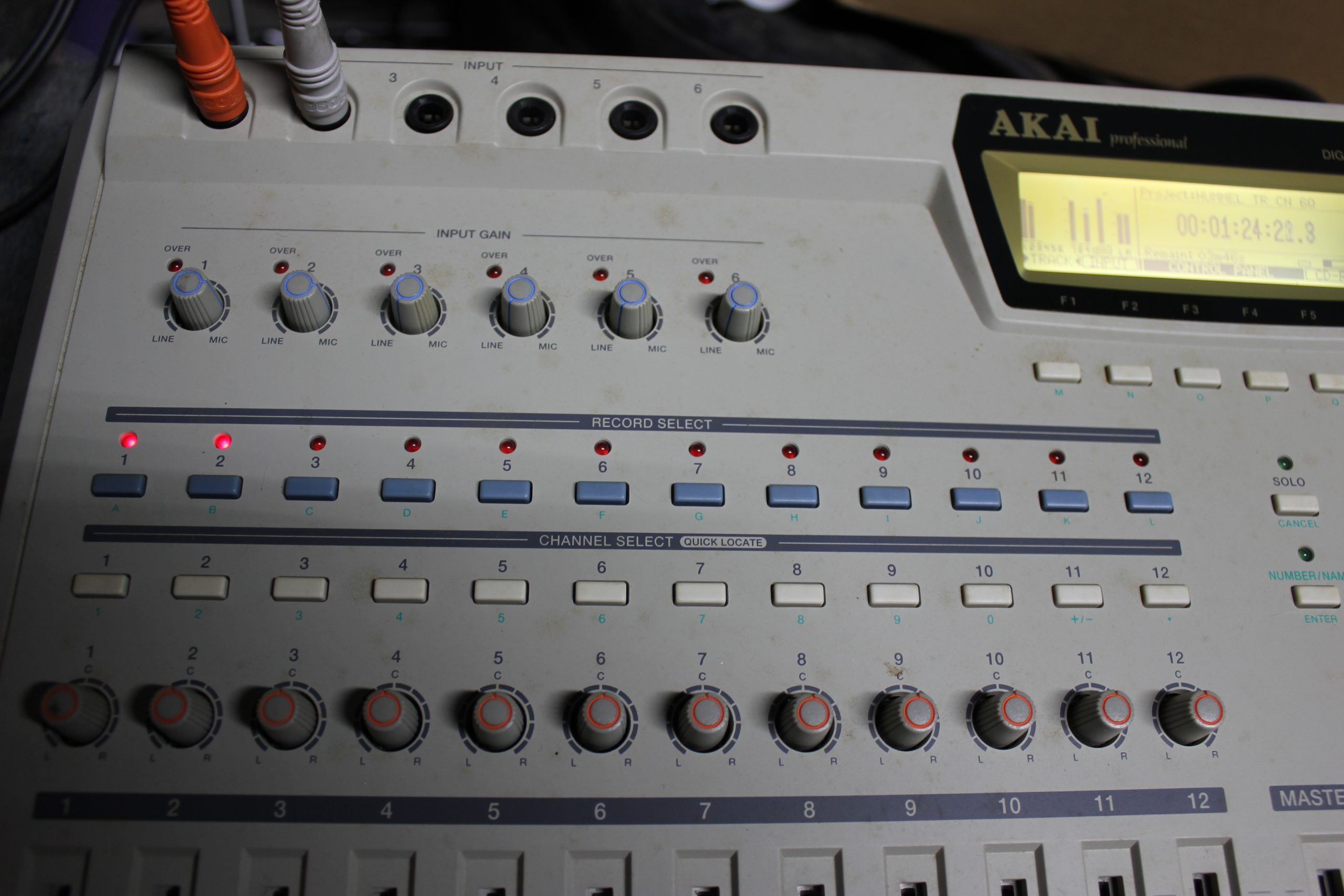 Akai DPS 12 Multitrack Digital Personal Studio