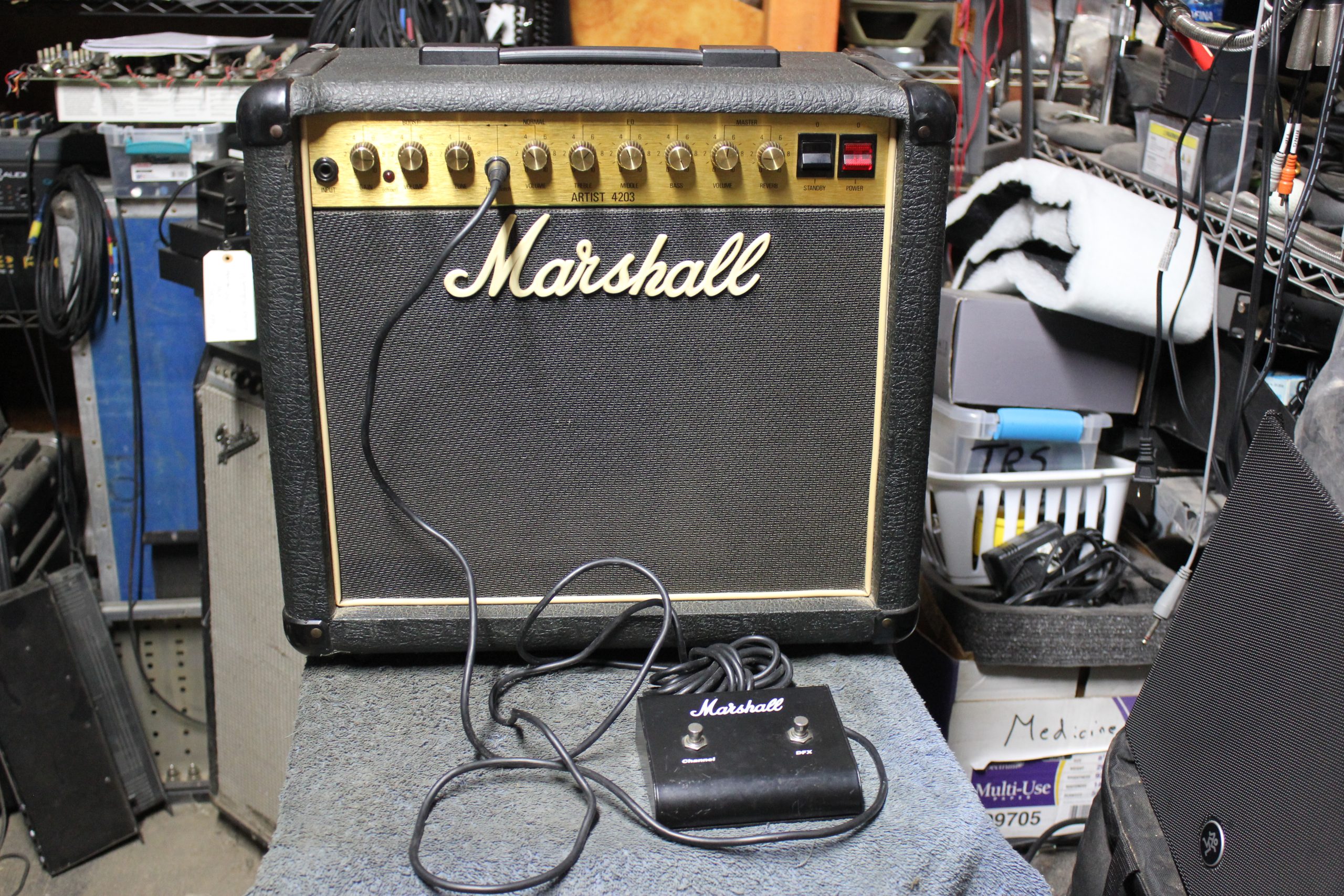 Marshall Artist 4203/30-Watt 1x12