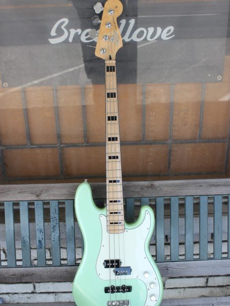 Fender MIM FSR Deluxe Precision Bass Sea Foam Green Metallic