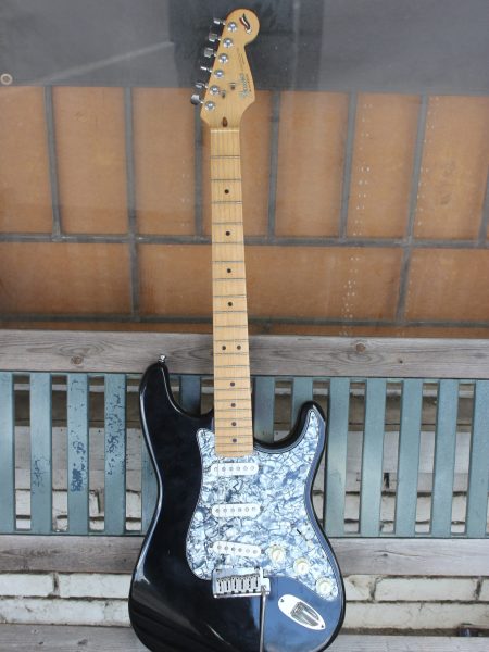Fender 40th Anniversary American Standard Stratocaster 1994 (Black)