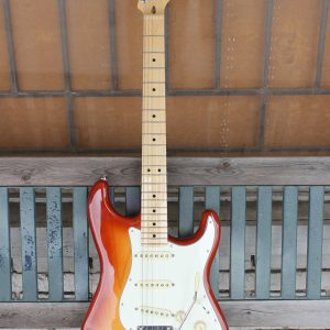 Fender 2018 American Professional Stratocaster Sienna Sunburst