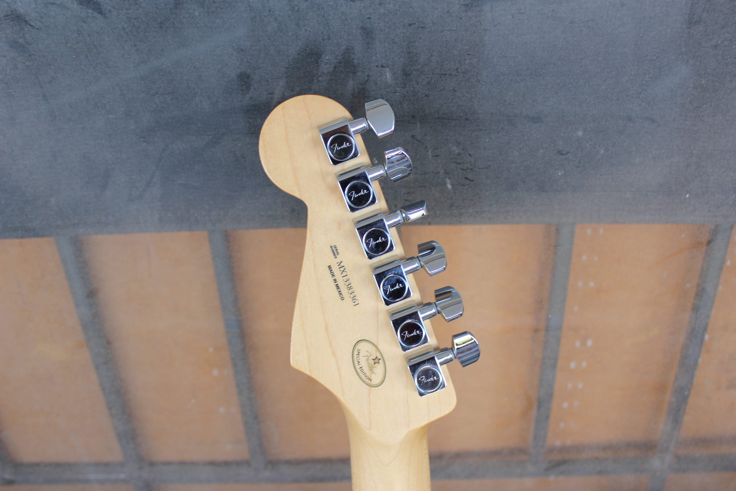 Fender Stratocaster 2013 MIM Special Edition - Image 14