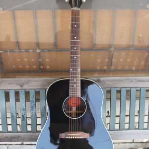 Gibson J-45 Special Custom Shop (Gloss Black Top)
