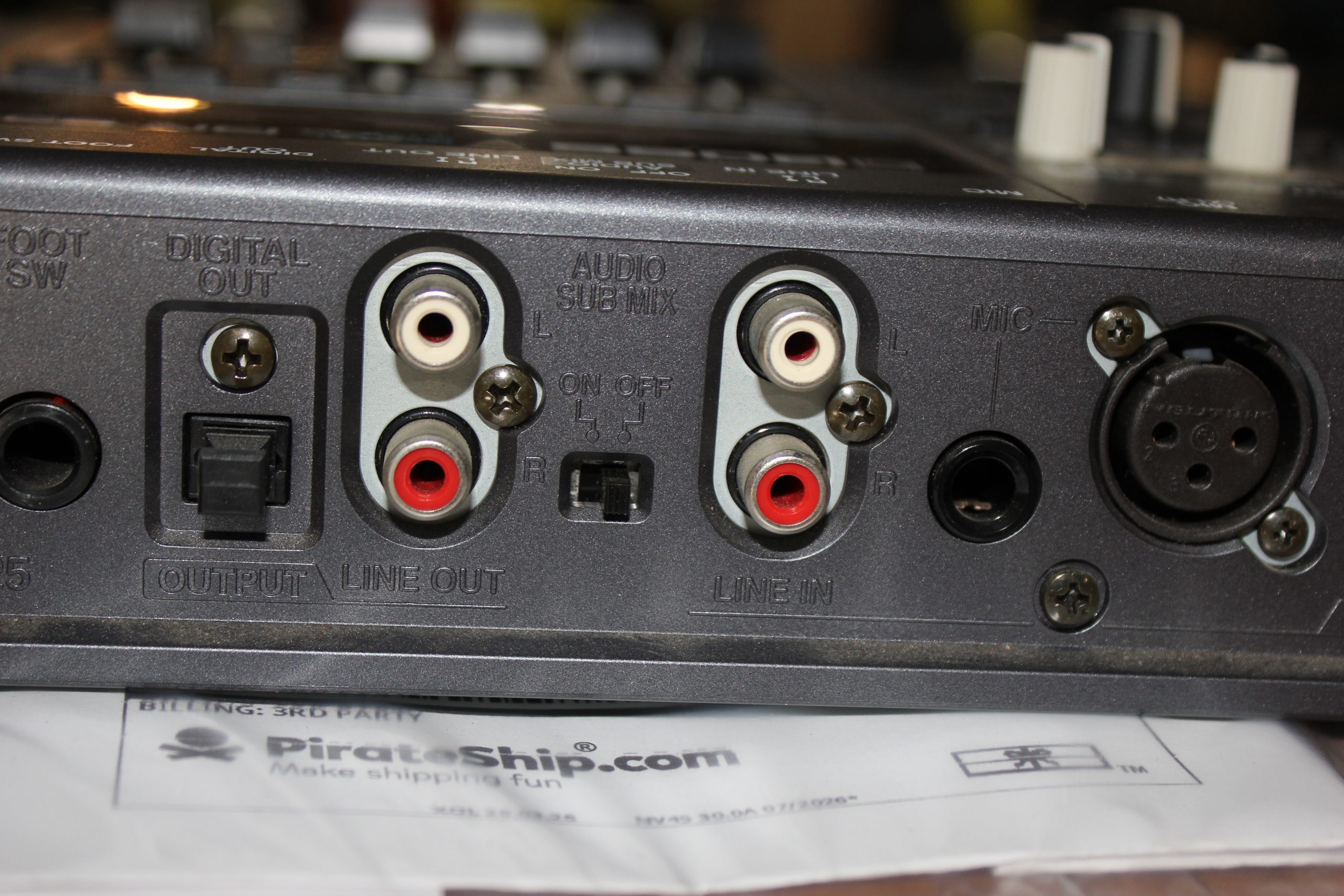 Roland BR-532 Portable 4-Track Digital Recorder/ with Power Supply - Image 7