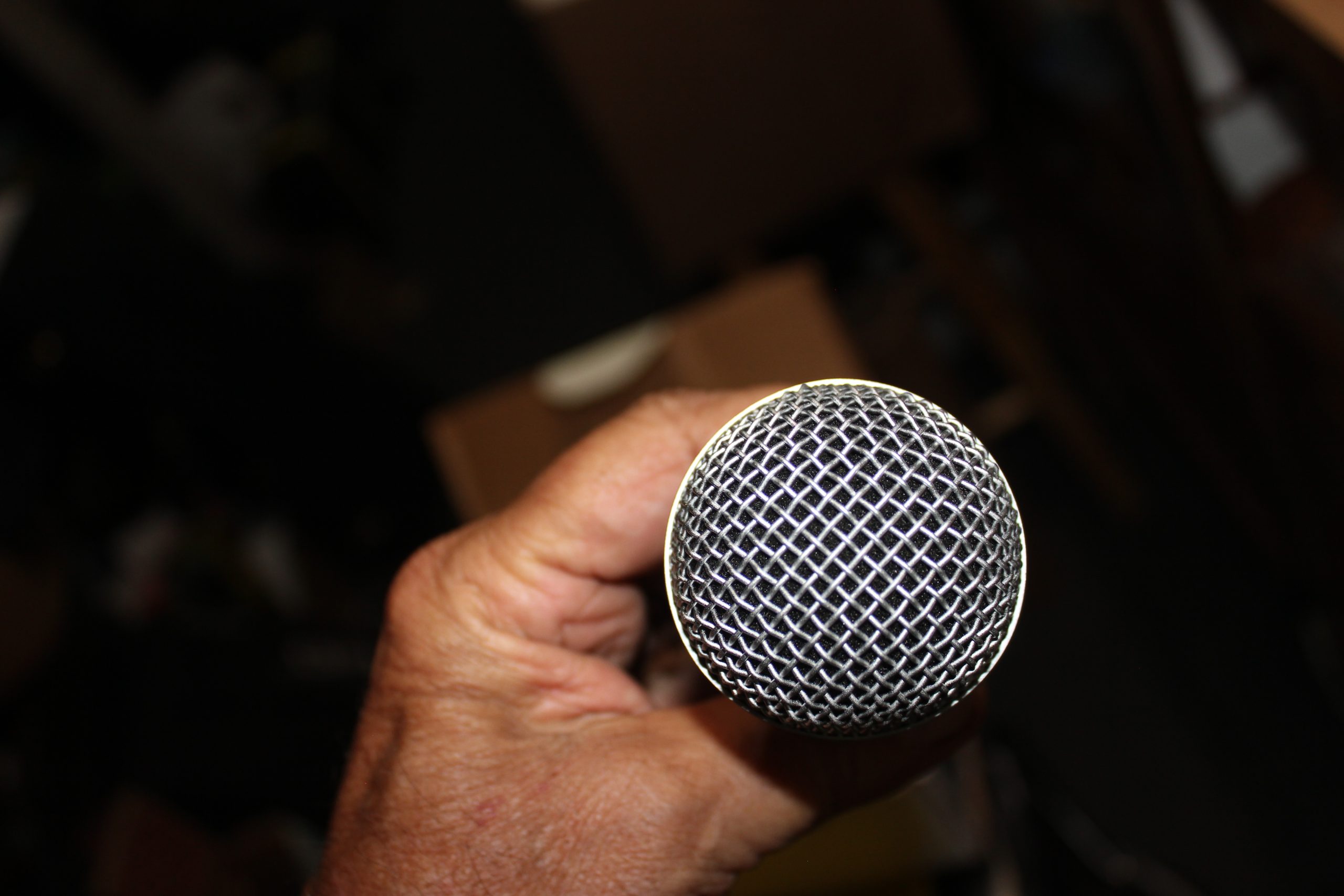 Shure SM-58 Microphone with Bag and Box - Image 6